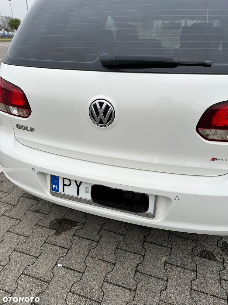 Volkswagen Golf 1.6 Comfortline - 8