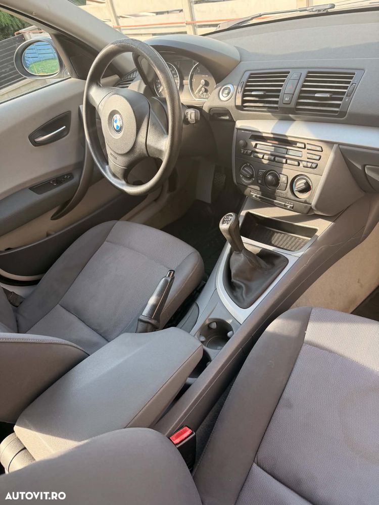 BMW Seria 1 118d - 9