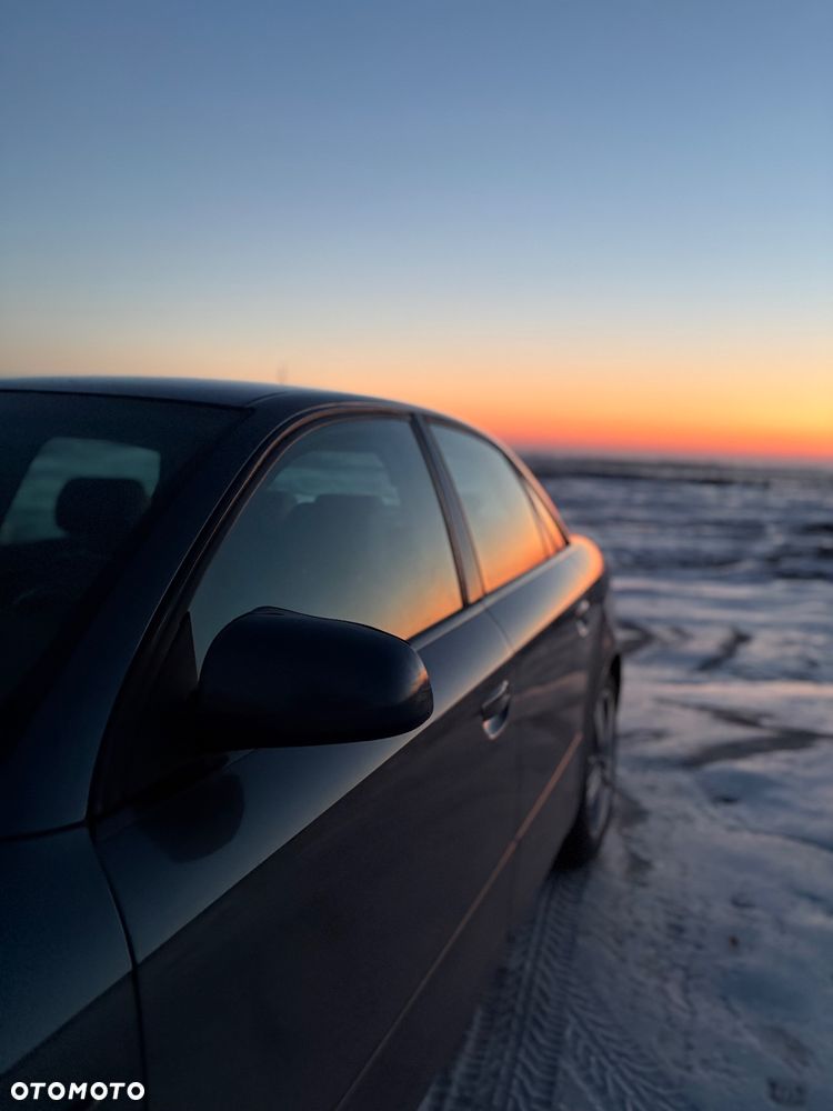 Audi A4 Limousine 2.0 TDI - 24