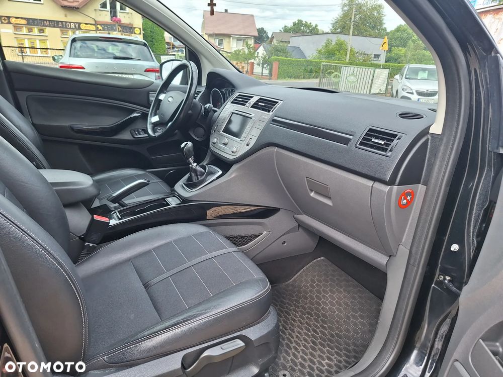 Ford Kuga 2.5 4x4 Titanium - 20
