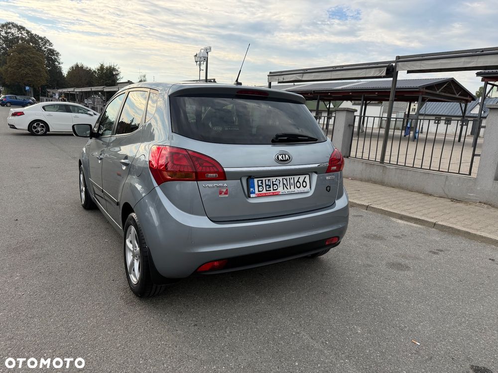 Kia Venga 1.6 Business Line - 7
