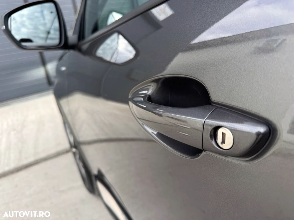 Peugeot 3008 PureTech 180 Stop & Start GPF EAT8 GT Pack - 18