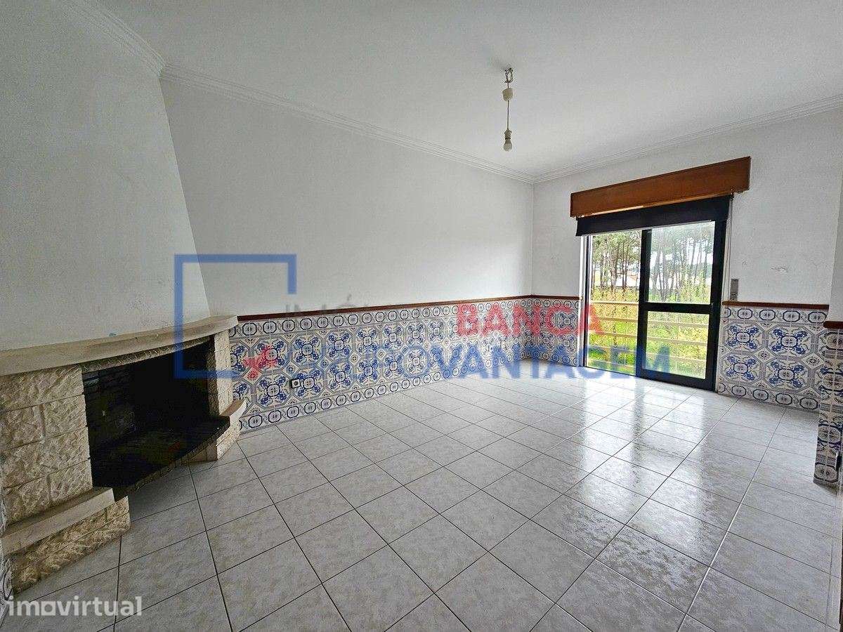 T2 em Pinhal de Frades - Acesso rápido a Lisboa e serviços essenciais - Grande imagem: 4/22