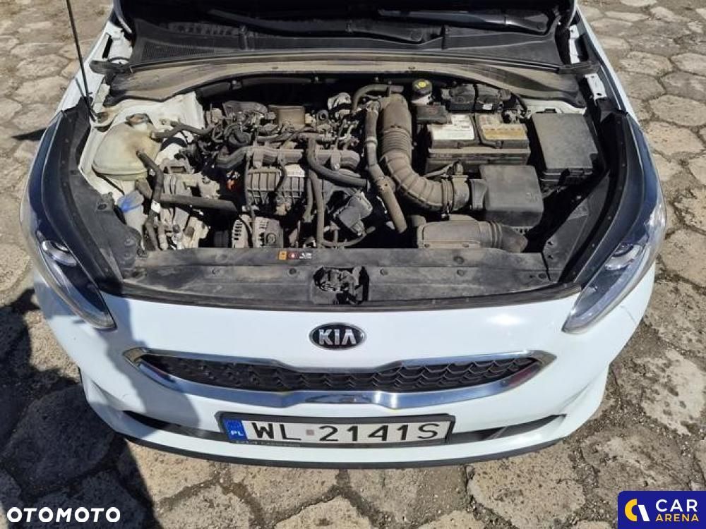 Kia Ceed - 28