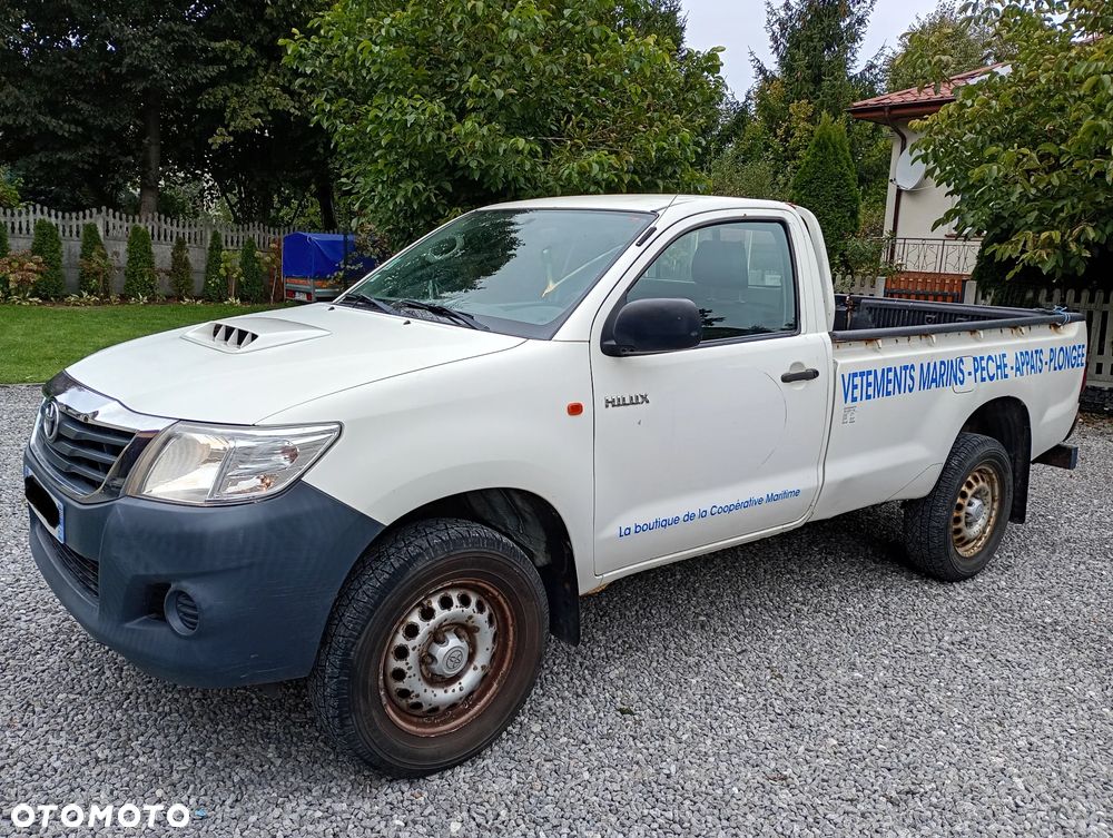 Toyota Hilux - 2