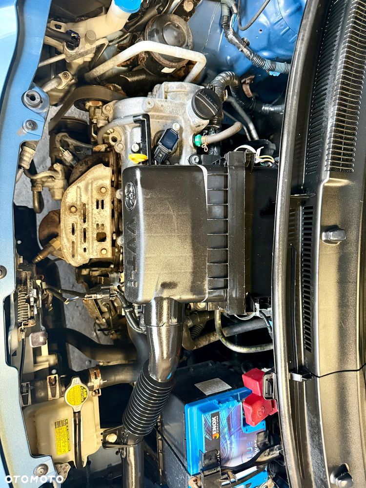 Toyota Yaris 1.3 Sol - 22
