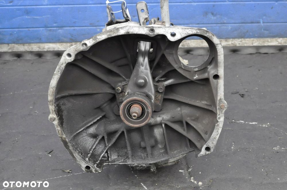 LEGACY II 2.0 16V 116KM SKRZYNIA 61-TY752XRDAA - 6