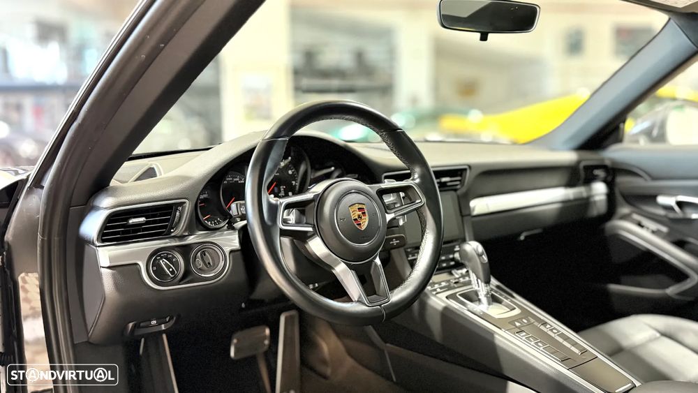 Porsche 911 (991) Carrera PDK - 15