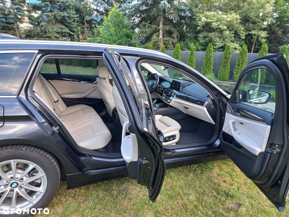 BMW Seria 5 520i - 9