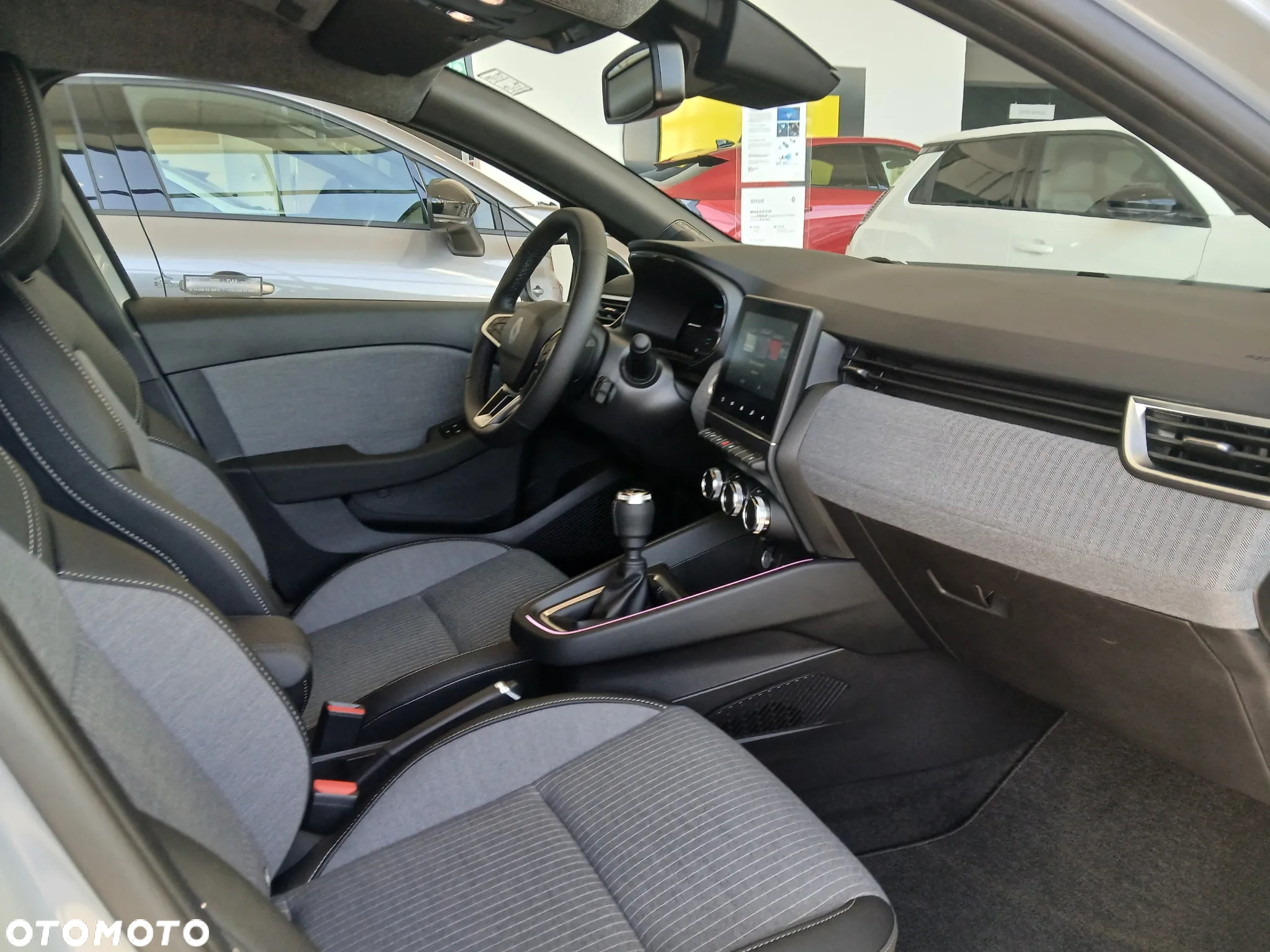 Renault Clio 1.0 TCe Evolution - 7