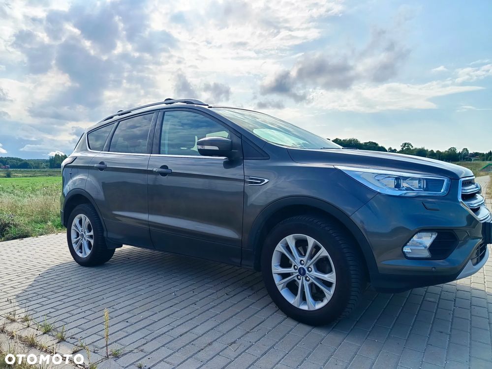 Ford Kuga 1.5 EcoBoost FWD Titanium - 9