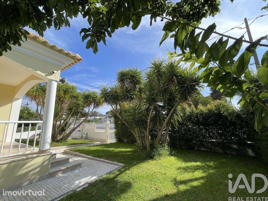 Casa / Villa T5 em Corroios de 248,00 m2 - Grande imagem: 3/29