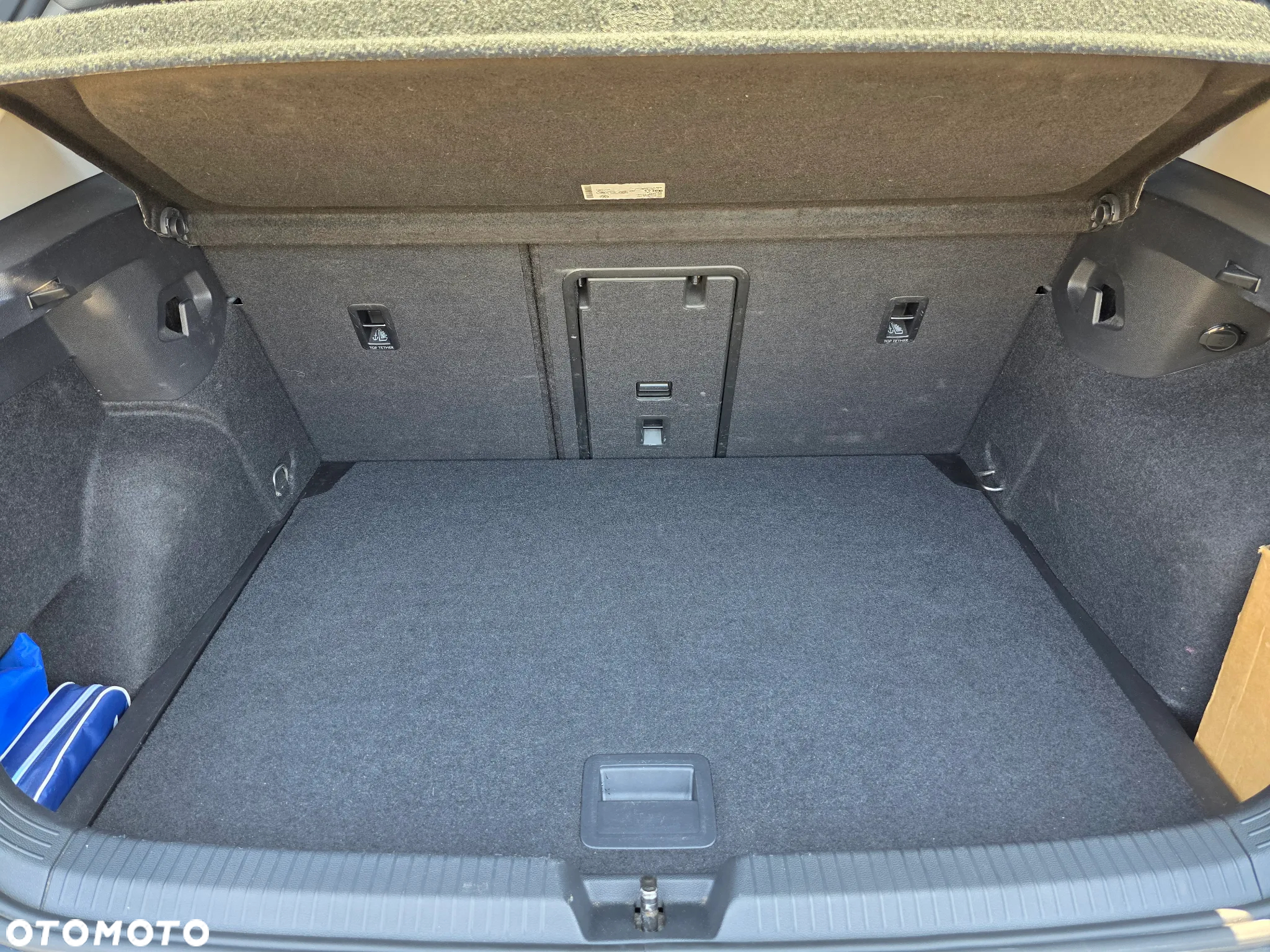 Volkswagen Golf VIII 1.0 TSI Life - 31