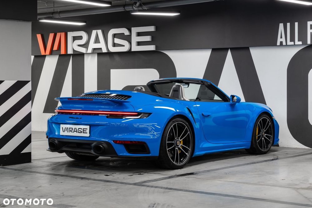 Porsche 911 Turbo S - 18