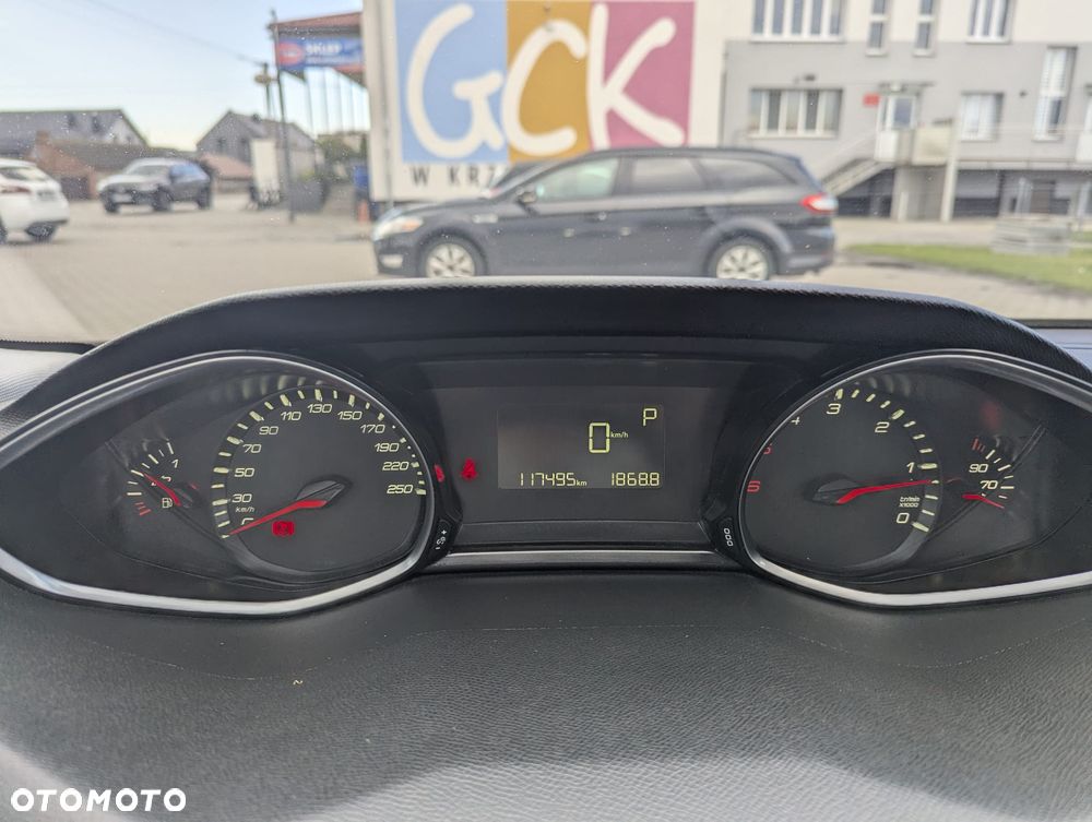 Peugeot 308 - 10