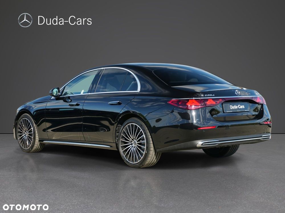 Mercedes-Benz Klasa E 220 d mHEV 4-Matic Exclusive 9G-Tronic - 3