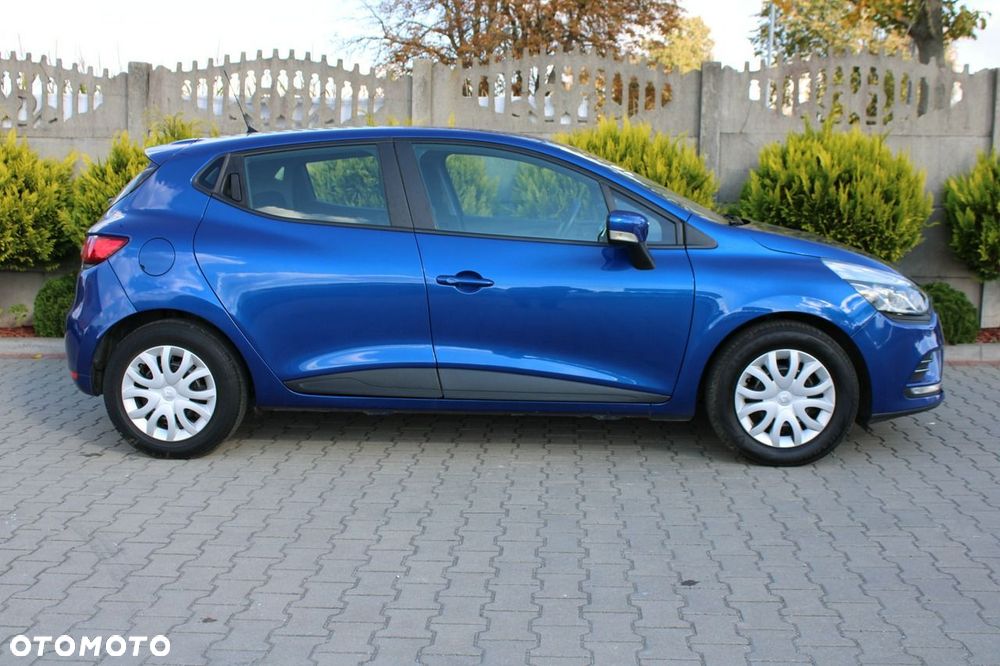 Renault Clio 1.2 16V Life - 5