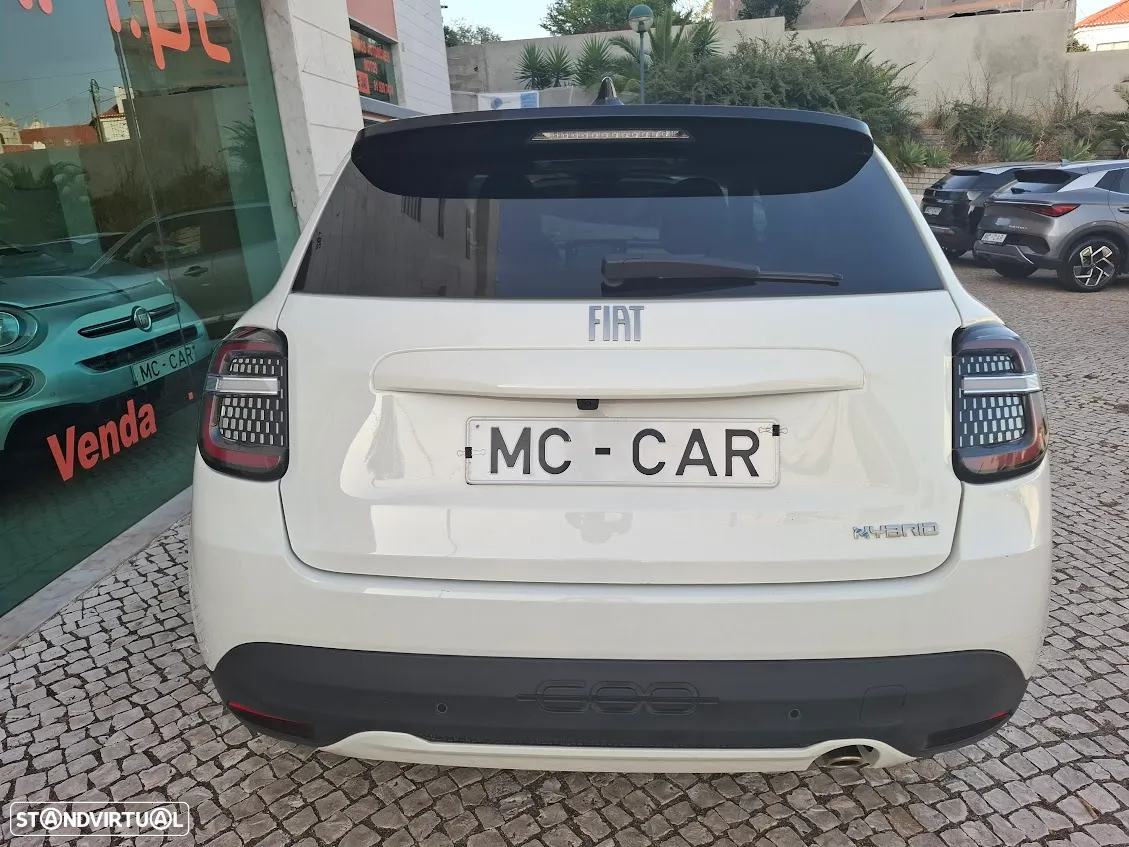 Fiat 600 HYBRID 125 Anos Edition - 5