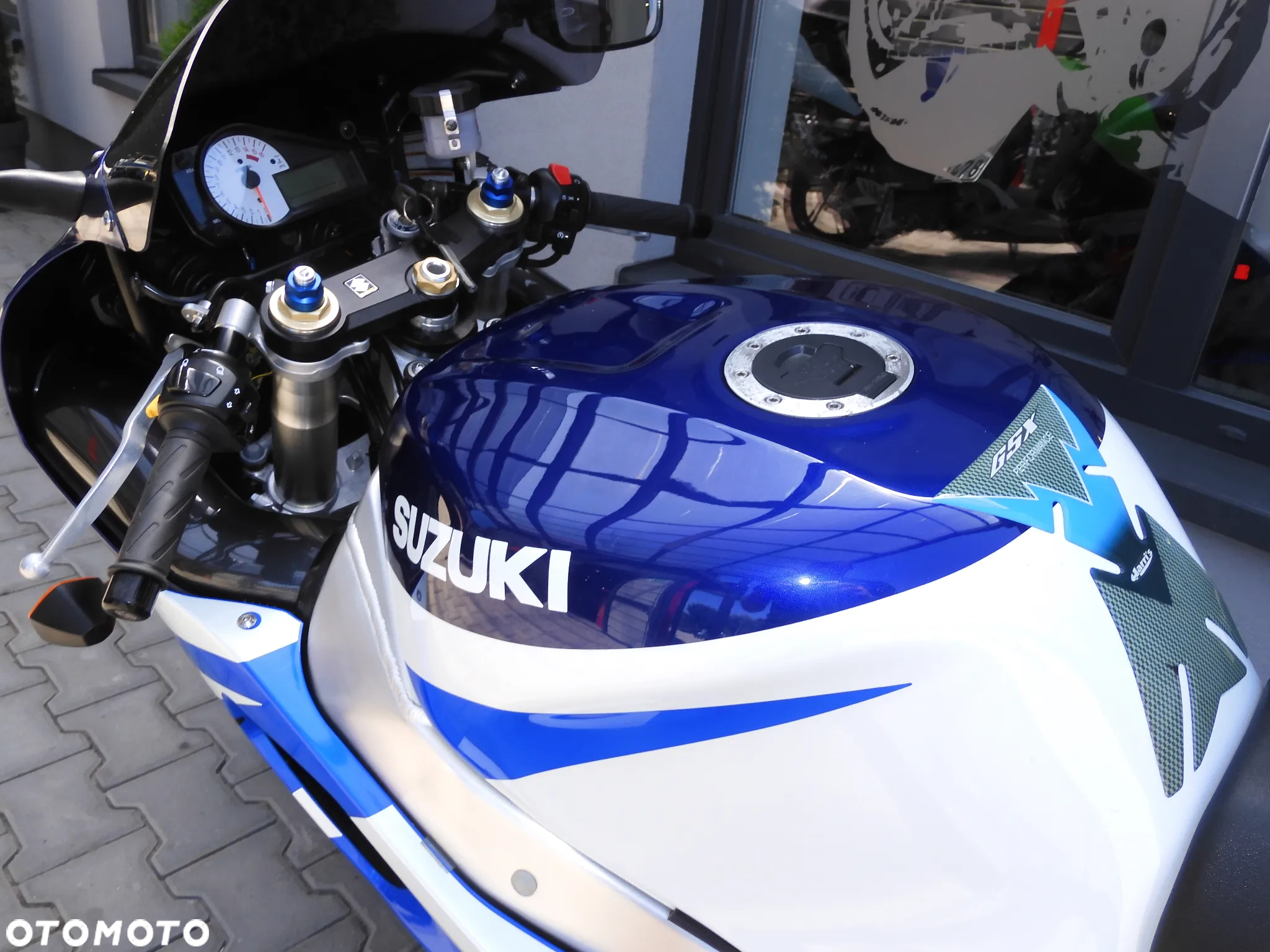 Suzuki GSX-R - 26