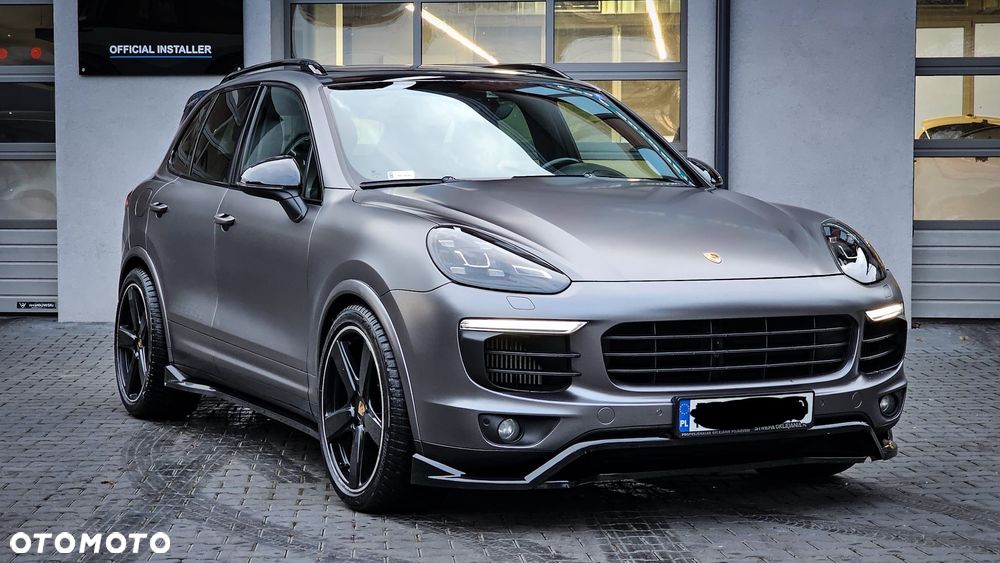 Porsche Cayenne - 18