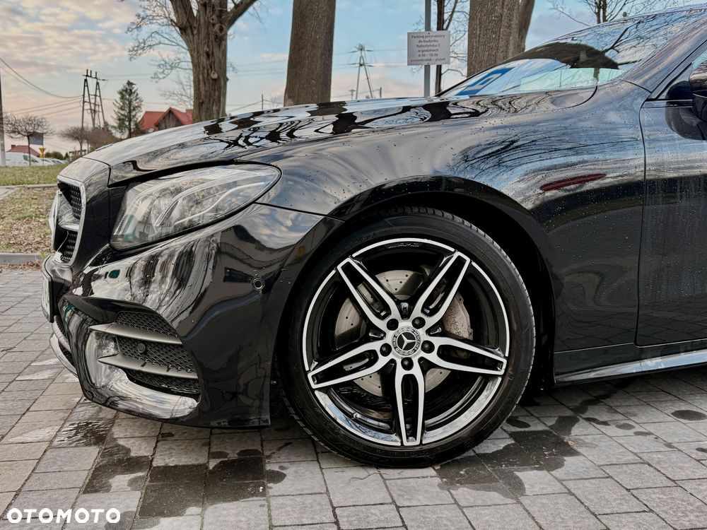 Mercedes-Benz Klasa E 200 9G-TRONIC - 17