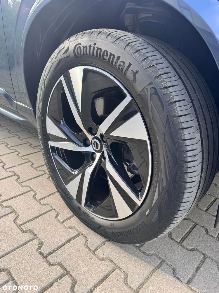 Volvo XC 90 - 7