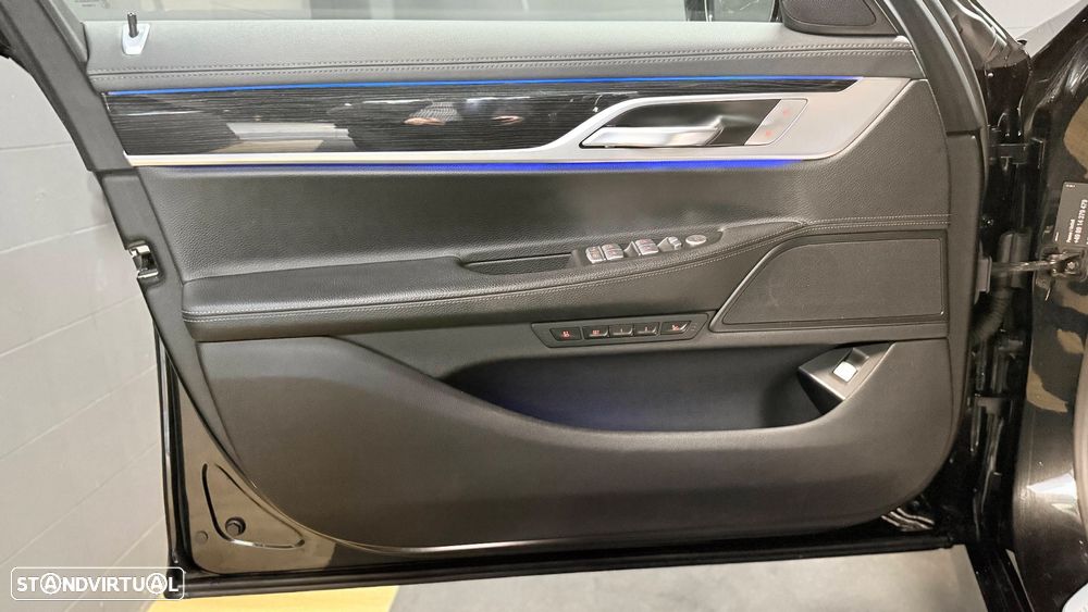 BMW 745 Le xDrive - 30