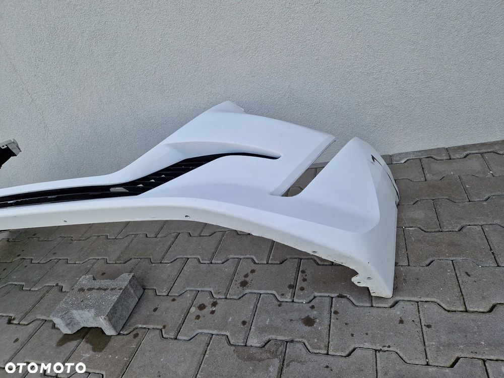 Zderzak Peugeot 208 II  model 2019 - - 5