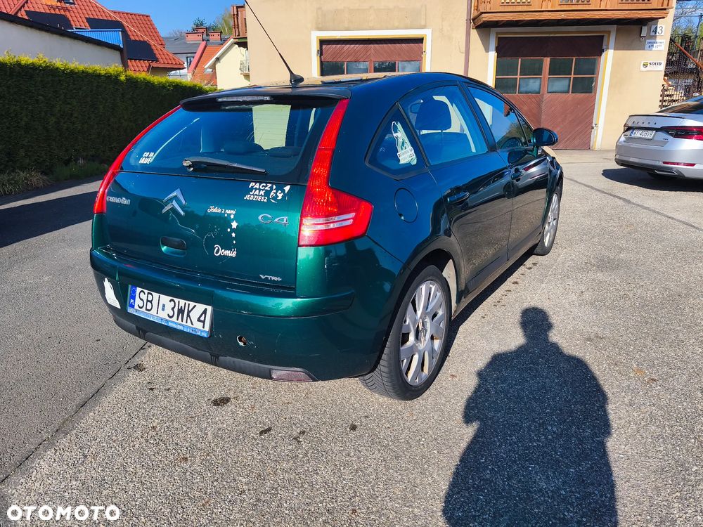 Citroën C4 2.0 16V VTR Plus - 6