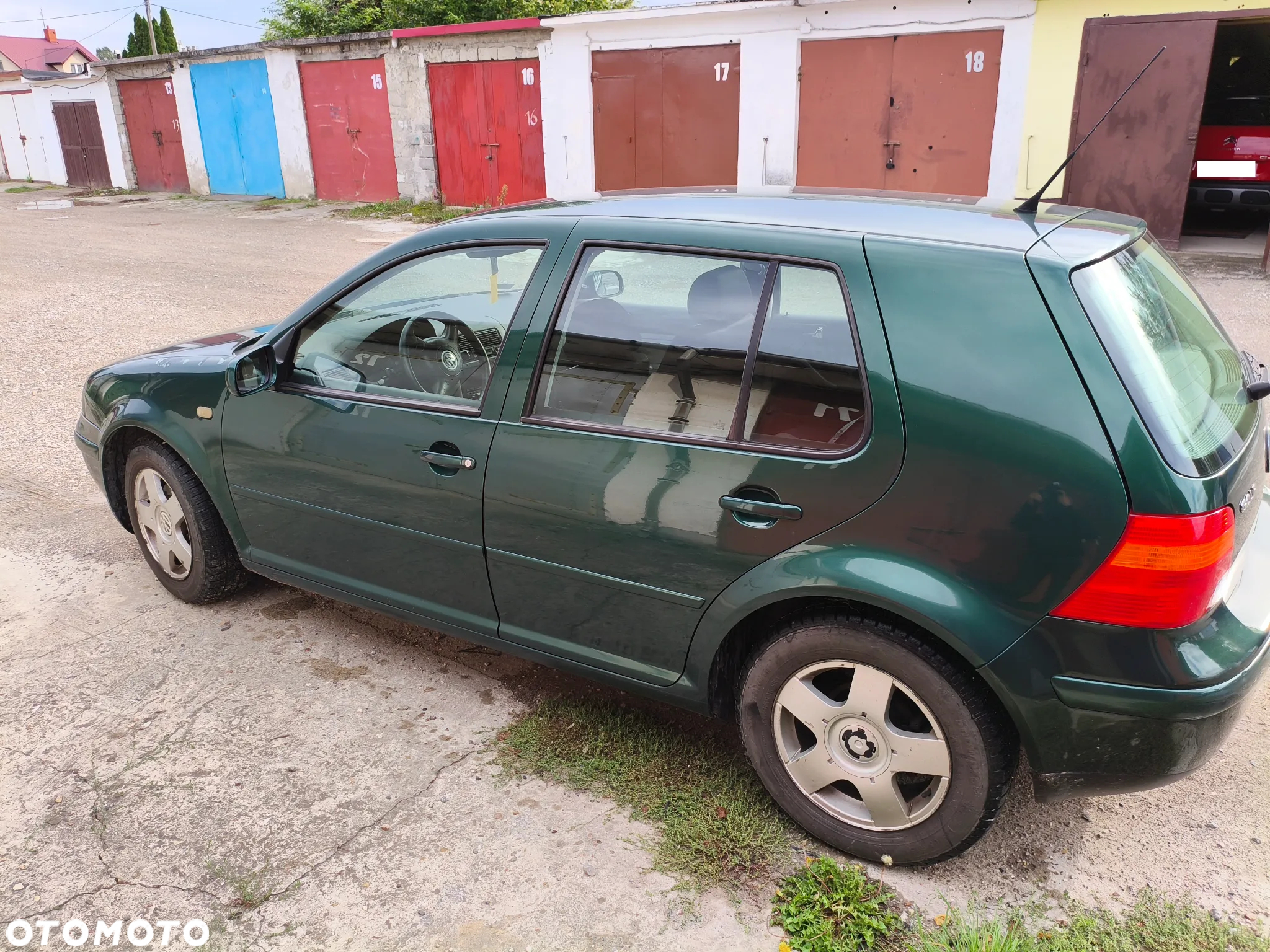 Volkswagen Golf IV 1.8 Comfortline - 2