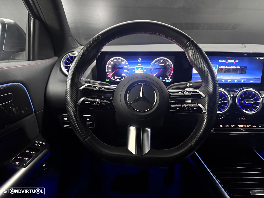 Mercedes-Benz GLA 180 d AMG Line - 13