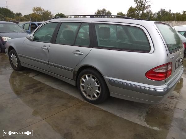 Para peças MERCEDES-BENZ Classe E Carrinha (S210) - 2