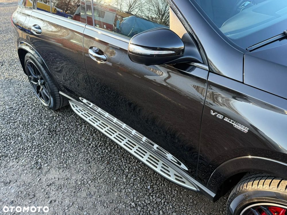 Mercedes-Benz GLE - 12