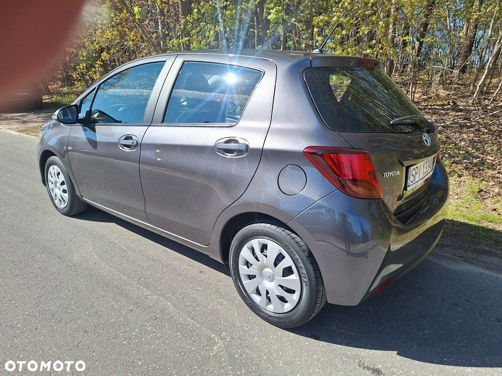 Toyota Yaris - 3
