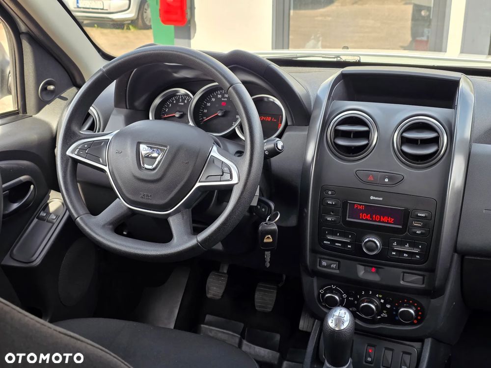 Dacia Duster 1.6 SCe Open S&S - 12