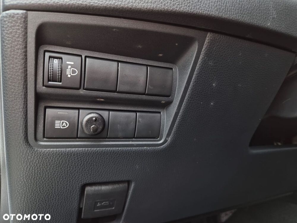 Toyota Yaris Cross Hybrid 1.5 Comfort 4x4 - 10
