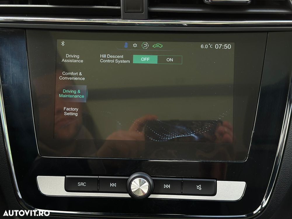 MG ZS EV Luxury - 38