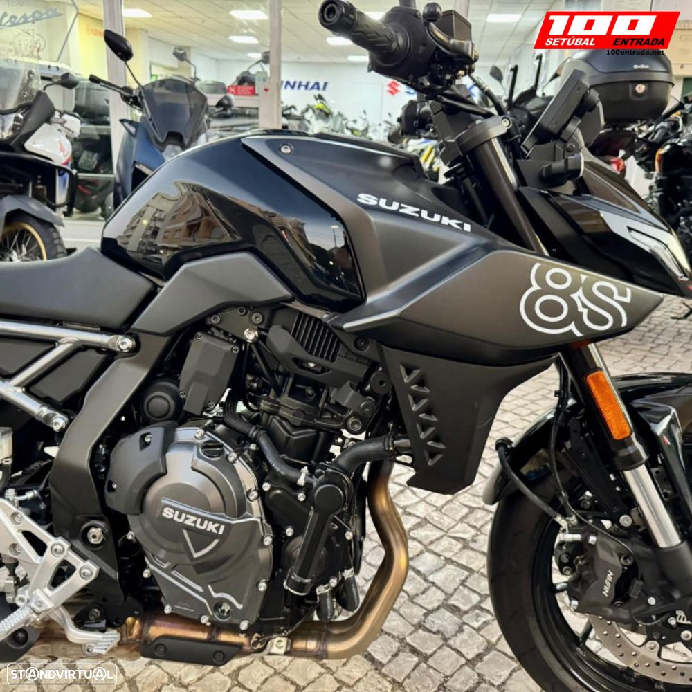 Suzuki GSX 800 S - 9