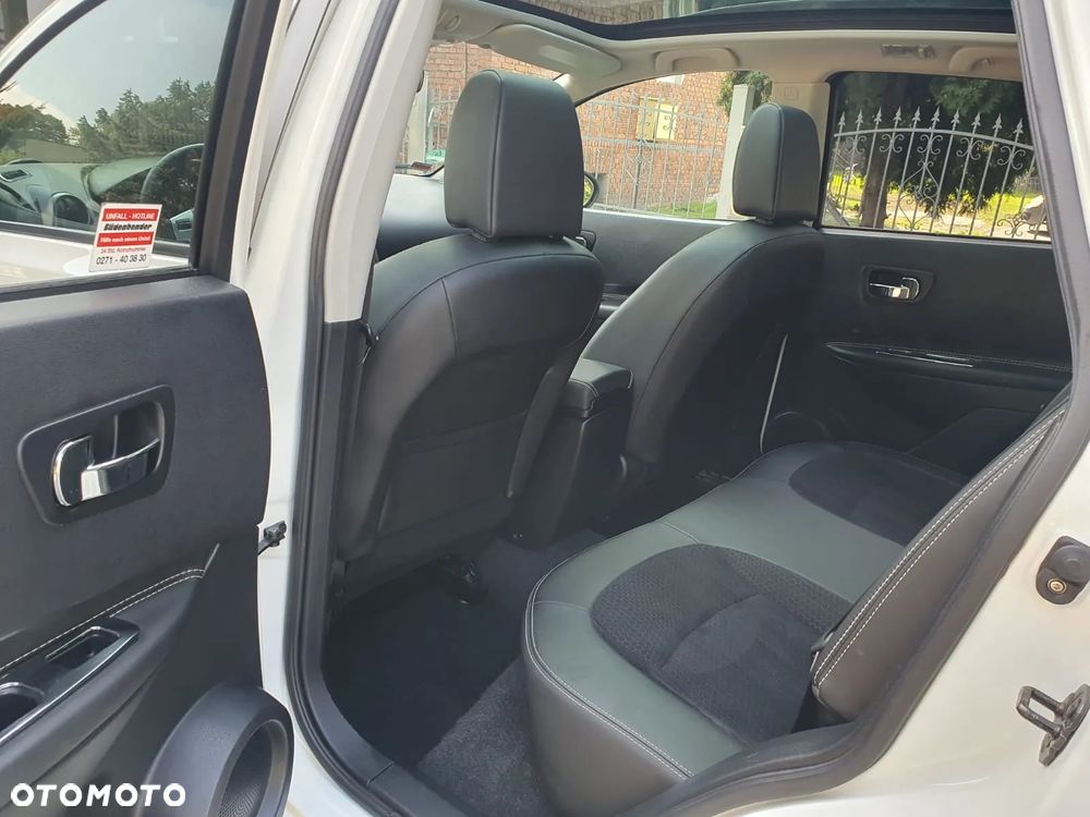 Nissan Qashqai 1.6 360 - 15