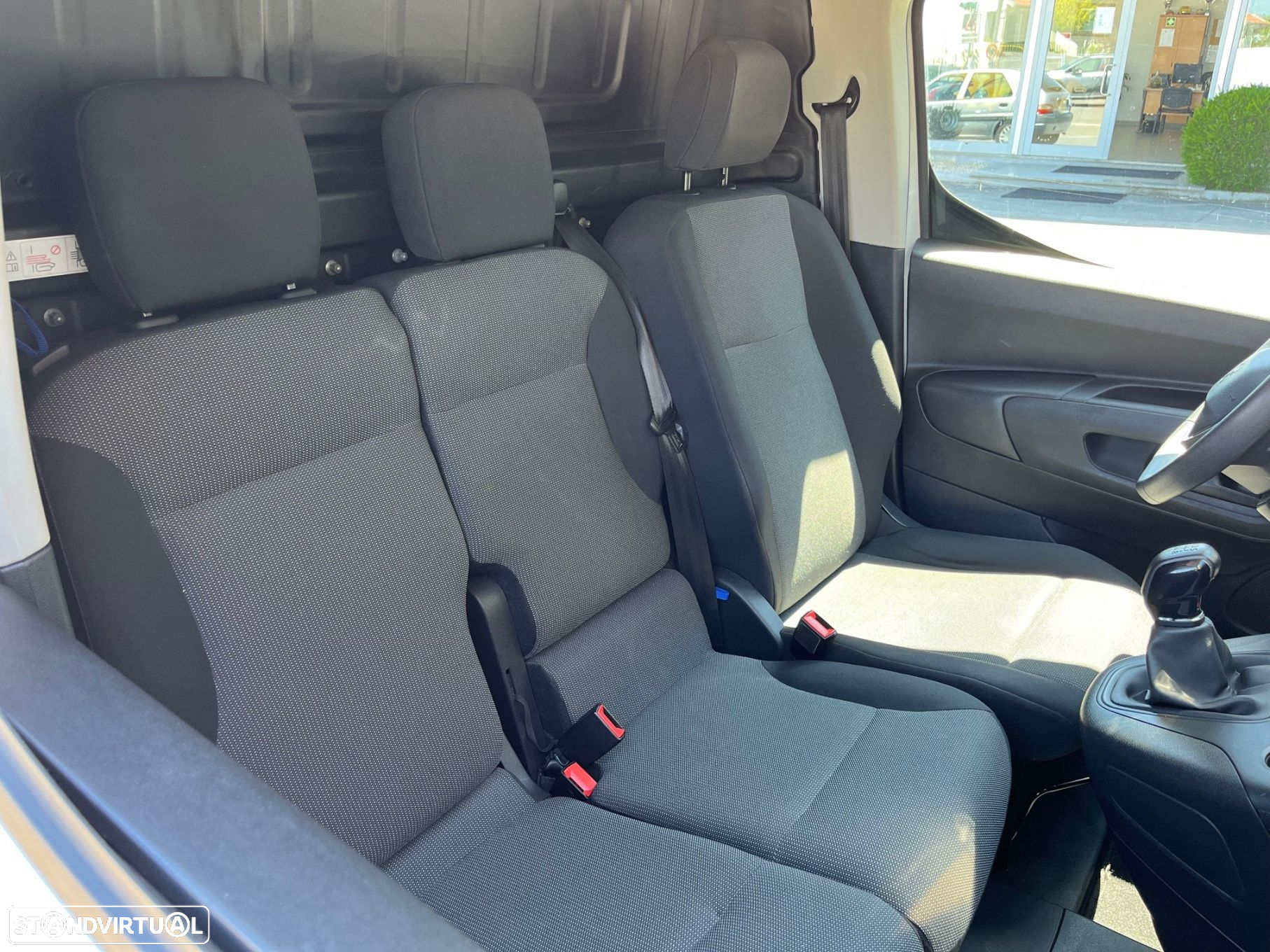 Peugeot Partner 1.5 BlueHDi Asphalt Standard Plus - 21