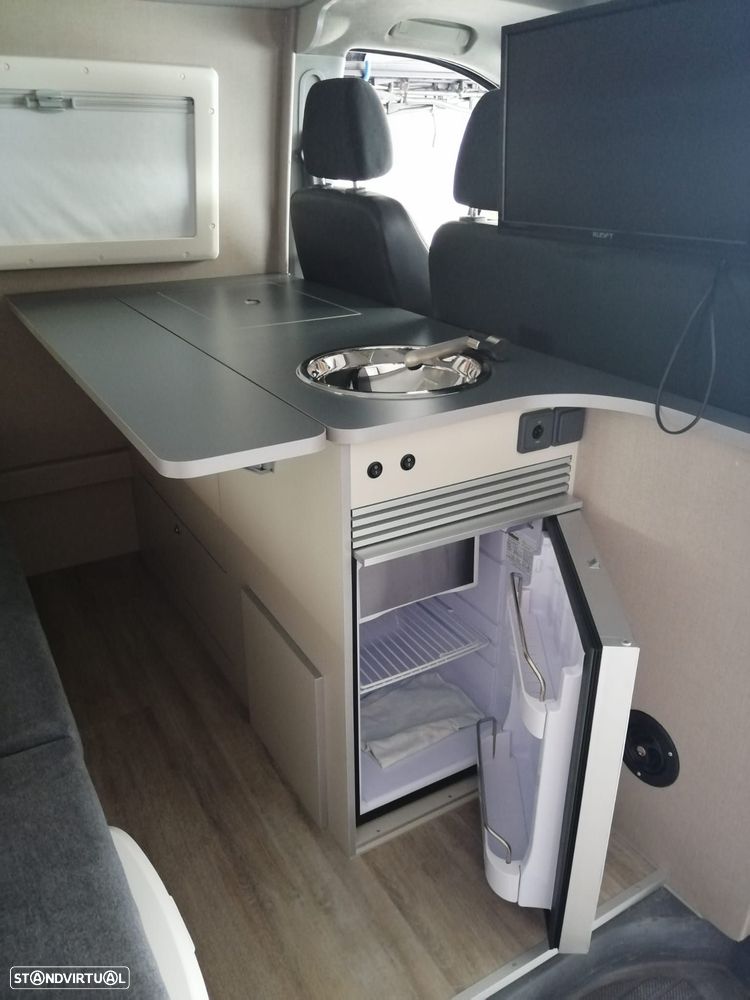 Mercedes-Benz Vito 111 CDI (639 603) - 9
