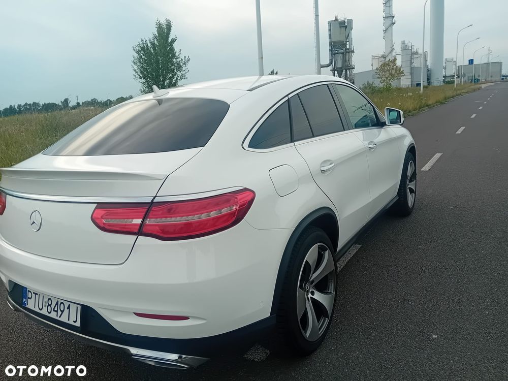 Mercedes-Benz GLE - 17