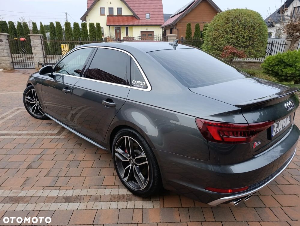 Audi S4 Limousine - 15