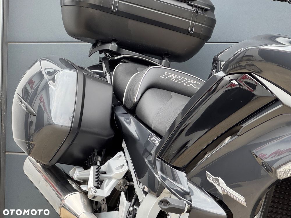 Yamaha FJR - 5