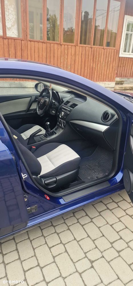 Mazda 3 - 4