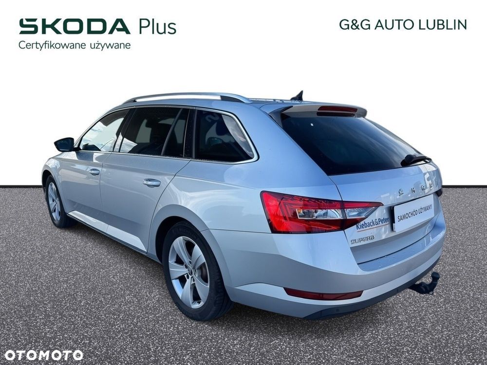 Skoda Superb 2.0 TDI SCR Ambition DSG - 4