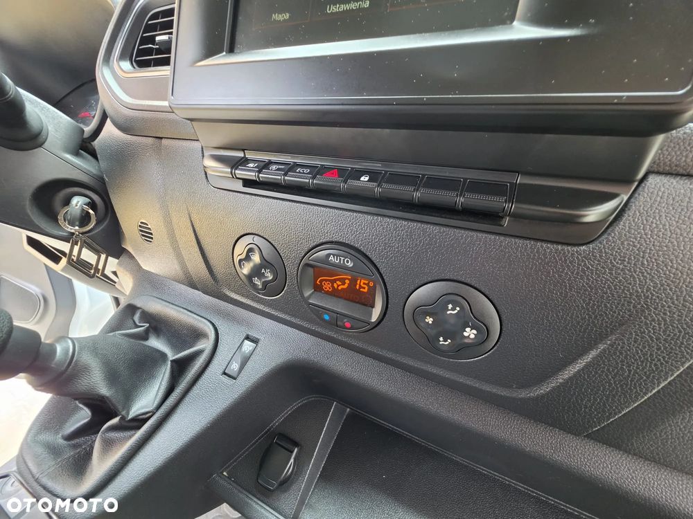 Renault Master - 16