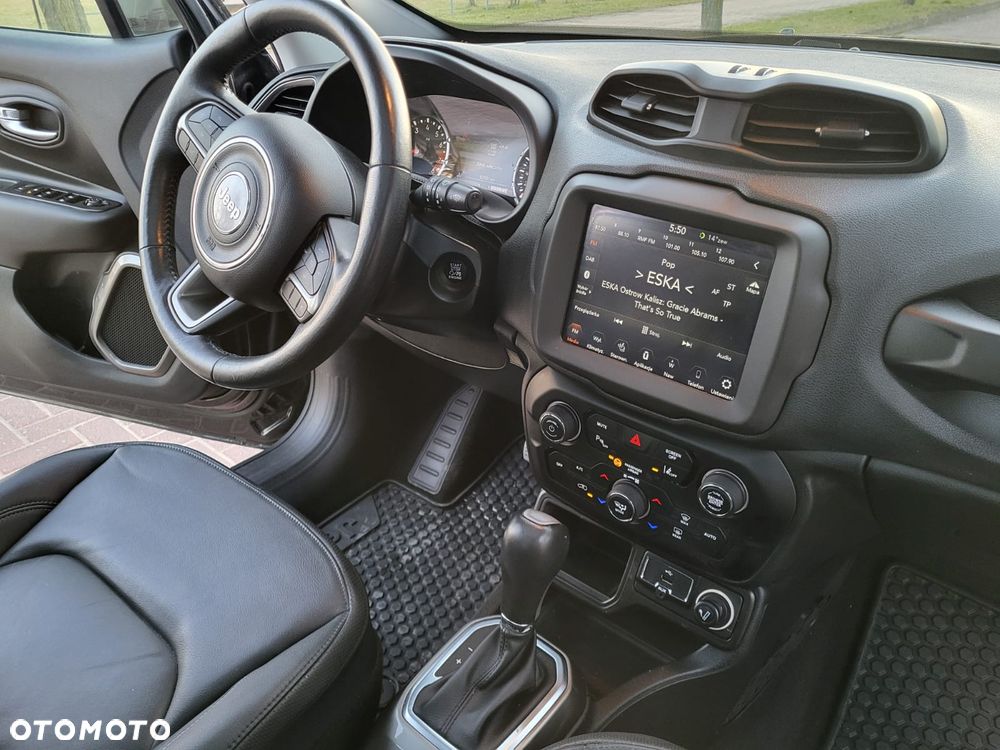 Jeep Renegade - 35
