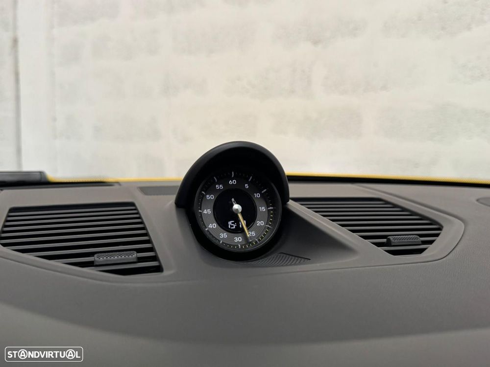 Porsche 911 (992) GT3 PDK - 29