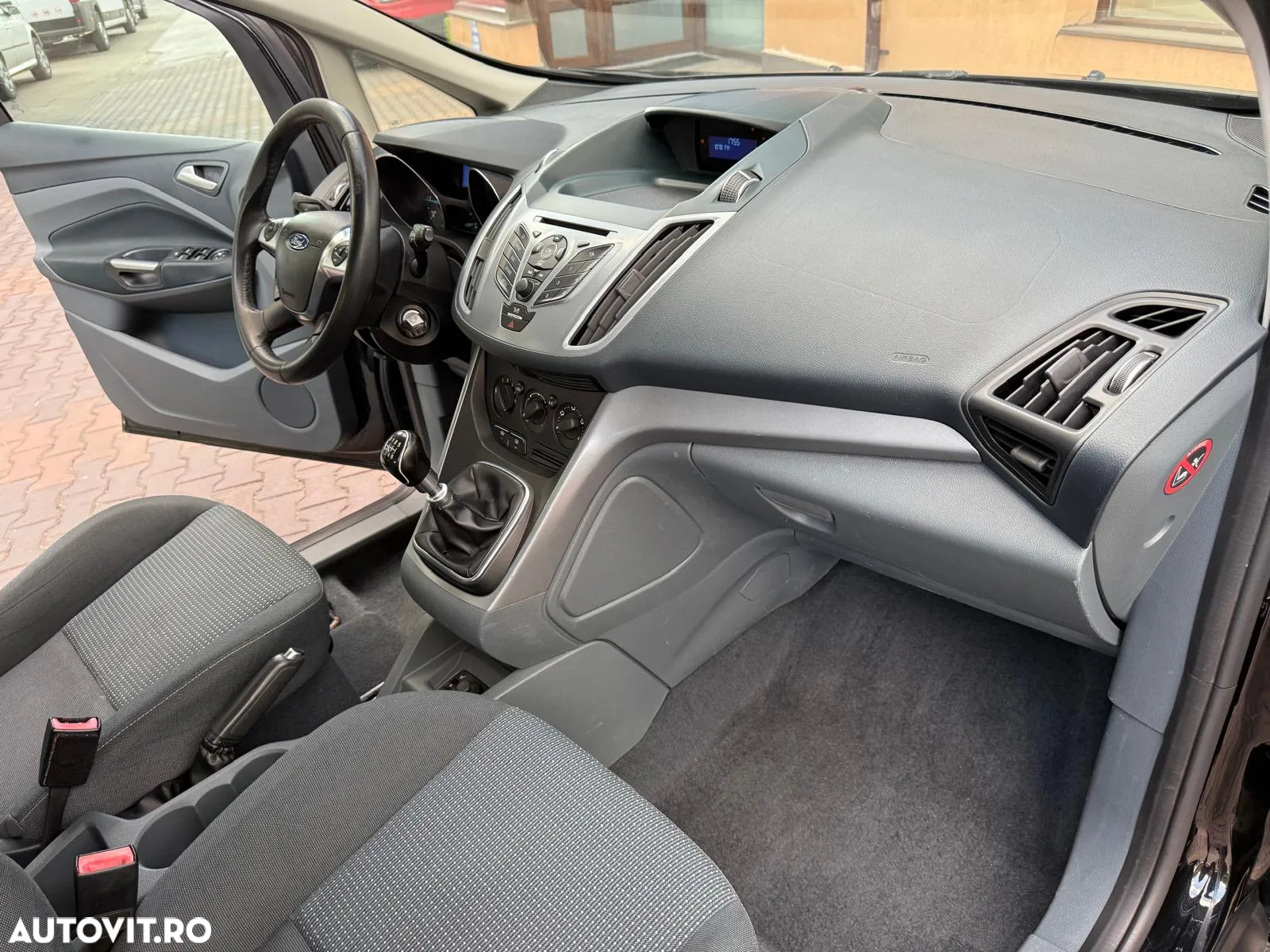 Ford C-Max - 9